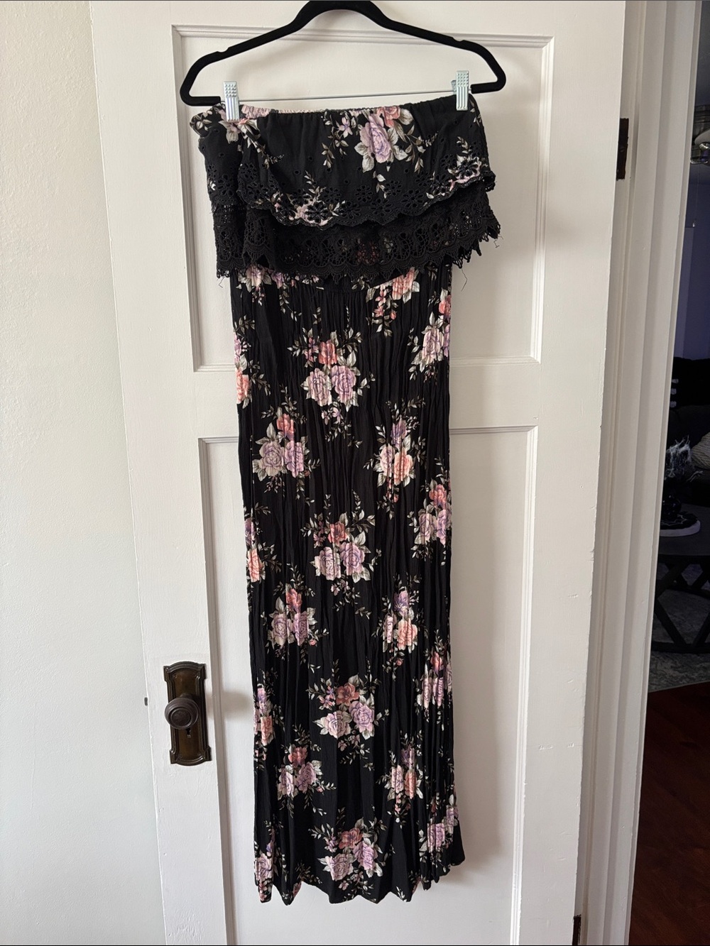 AE Off-Shoulder Black Floral Maxi Dress with Lace Ruffle